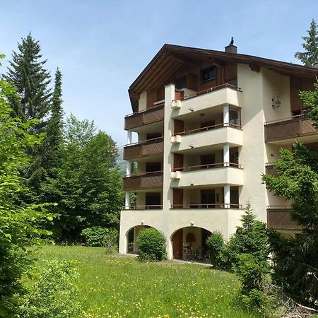 Ferienwohnung Runca Flims Exterior photo